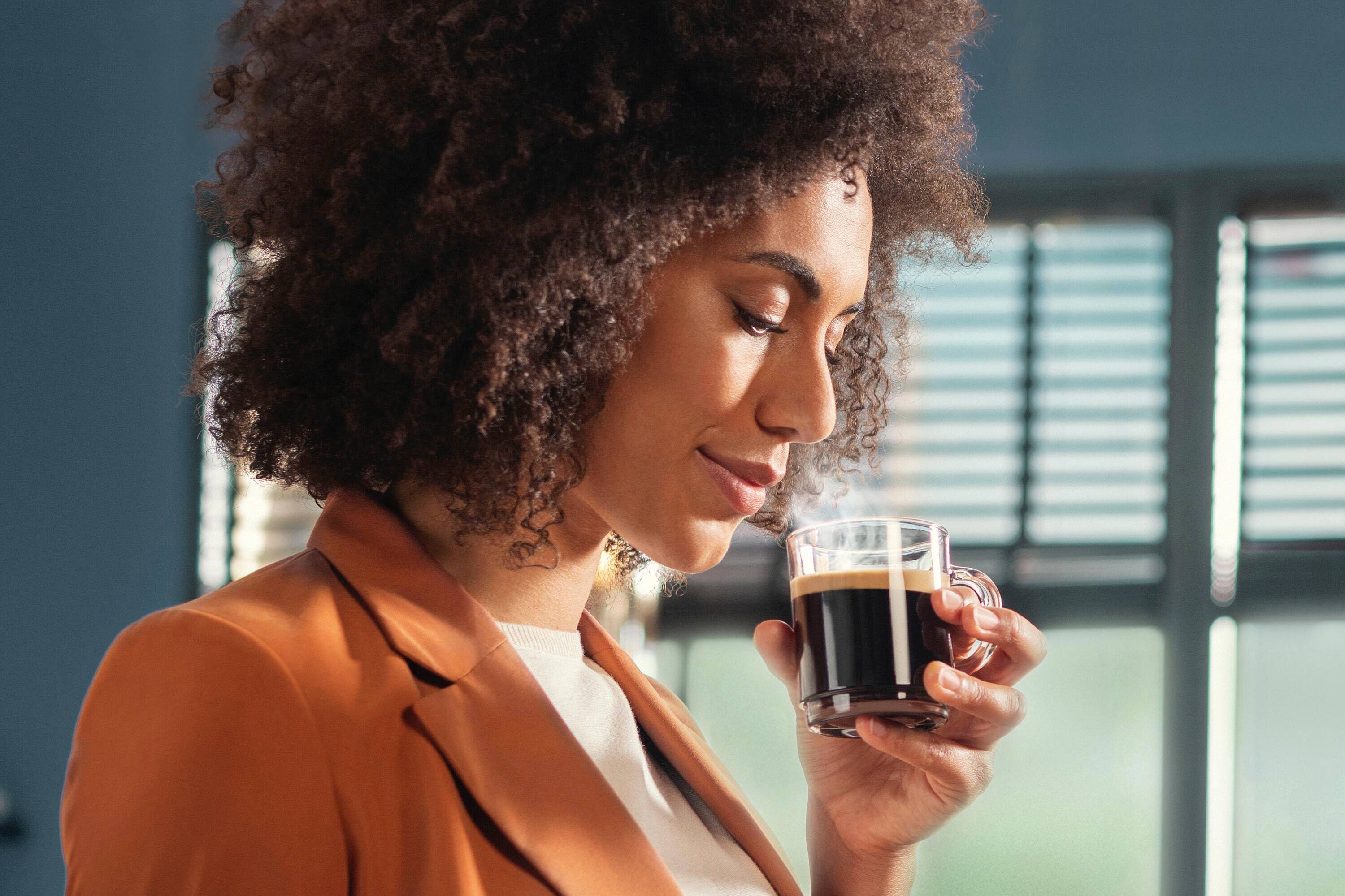 Philips 4400 Fully Automatic Espresso Machine with LatteGo Milk Frother