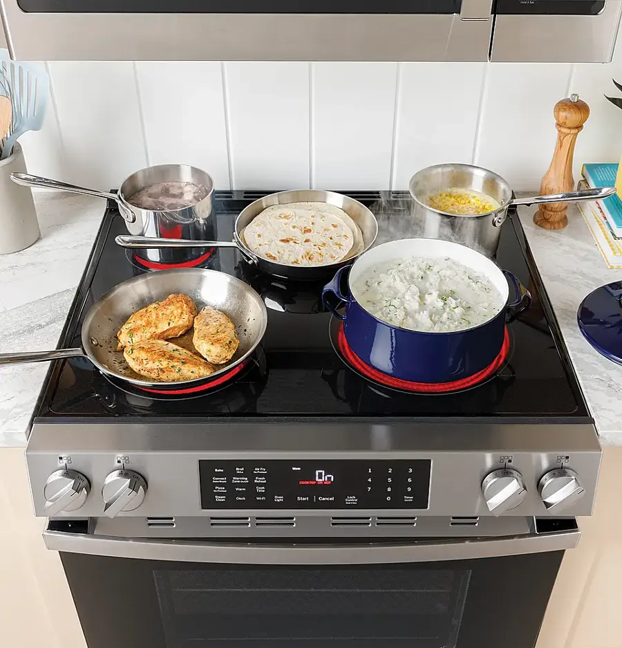 Alt View 24. GE - 5.3 Cu. Ft. Freestanding Electric Range with Self-Clean and Steam Cleaning Option and Crisp Mode - White.