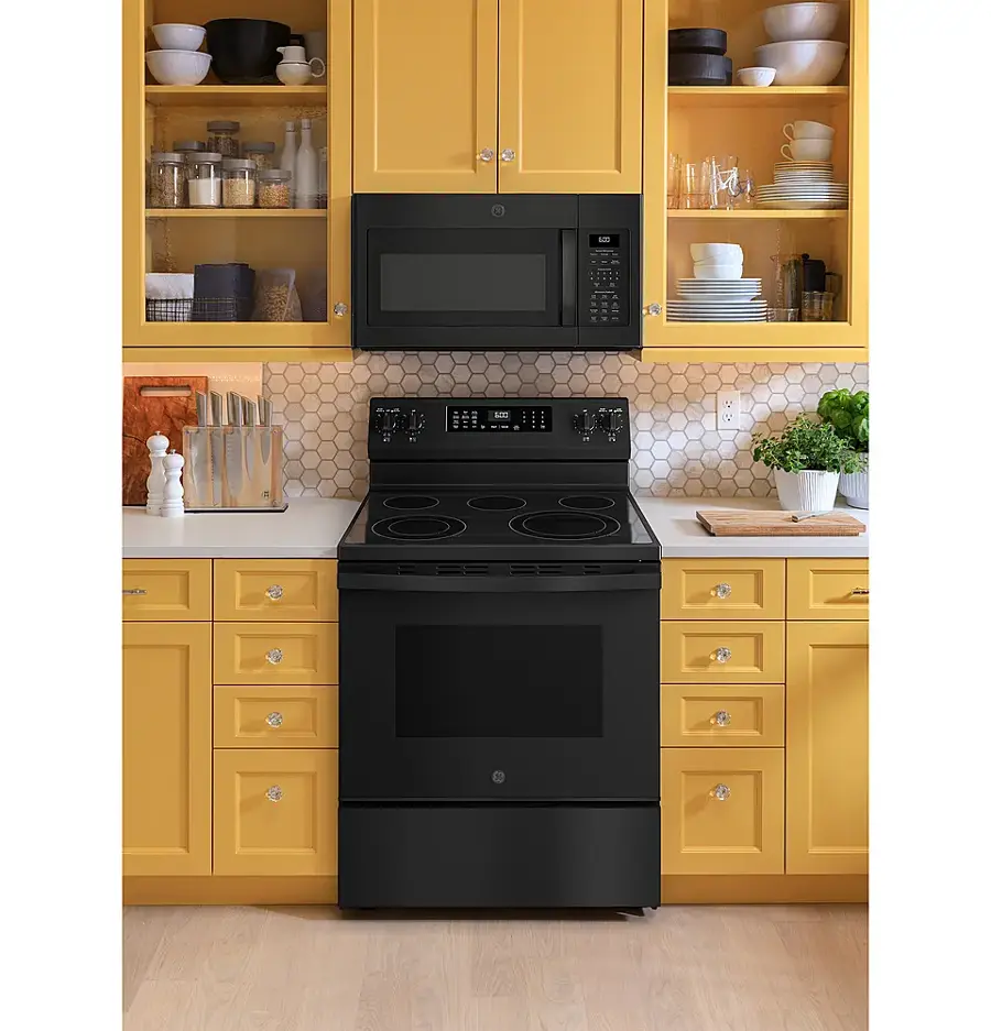 Alt View 23. GE - 5.3 Cu. Ft. Freestanding Electric Convection Range with Steam Cleaning and EasyWash Tray - Black.