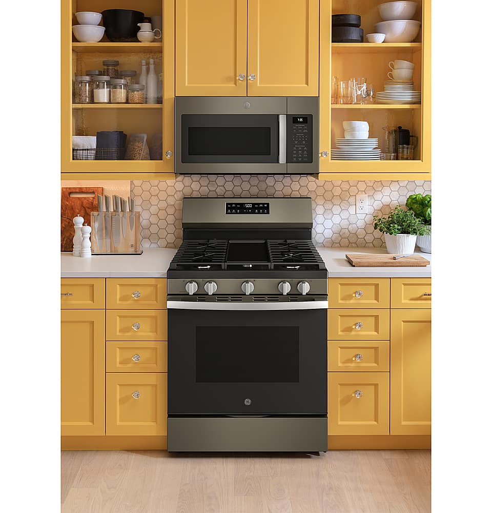 Alt View 22. GE - 5.3 Cu. Ft. Freestanding Gas Range with Self-Clean and Steam Cleaning Option and Crisp Mode - Slate.
