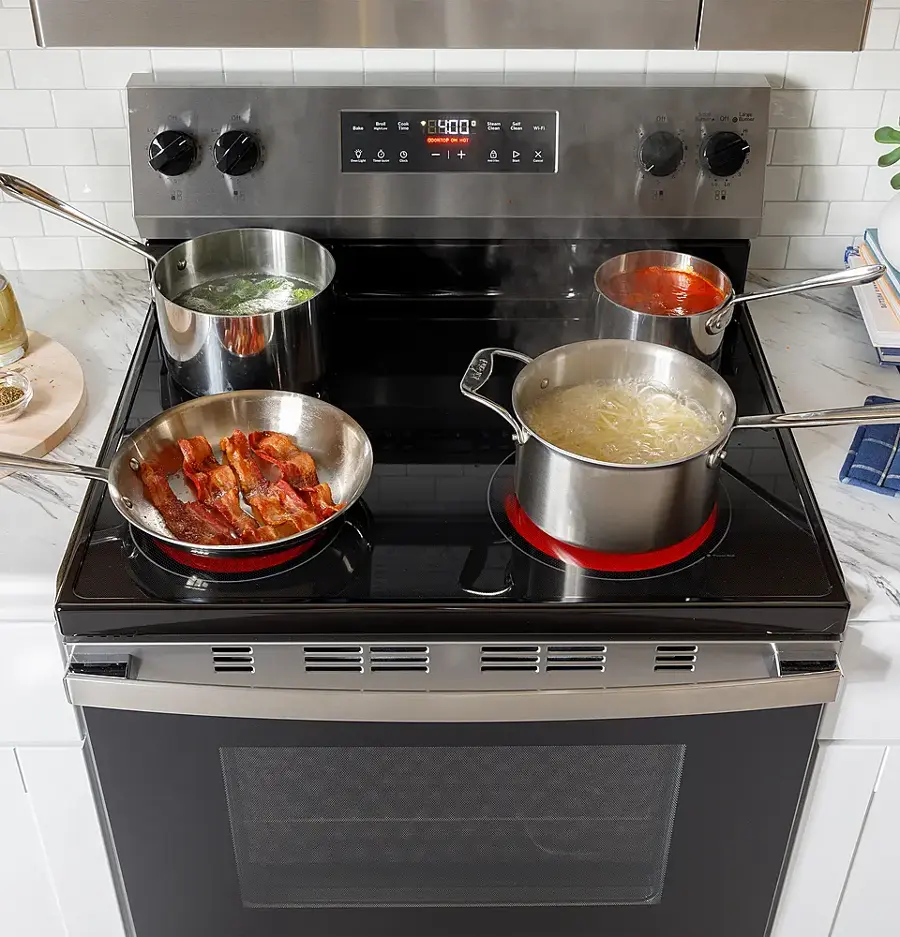Alt View 18. GE - 5.3 Cu. Ft. Freestanding Electric Range with Steam Cleaning and 4 Burner Radiant Cooktop - Stainless Steel/Black.