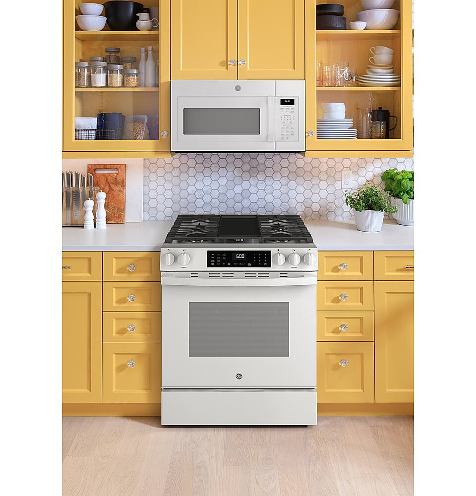 Alt View 32. GE - 5.3 Cu. Ft. Slide-In Gas Convection Range with Steam Cleaning and EasyWash Tray - White.