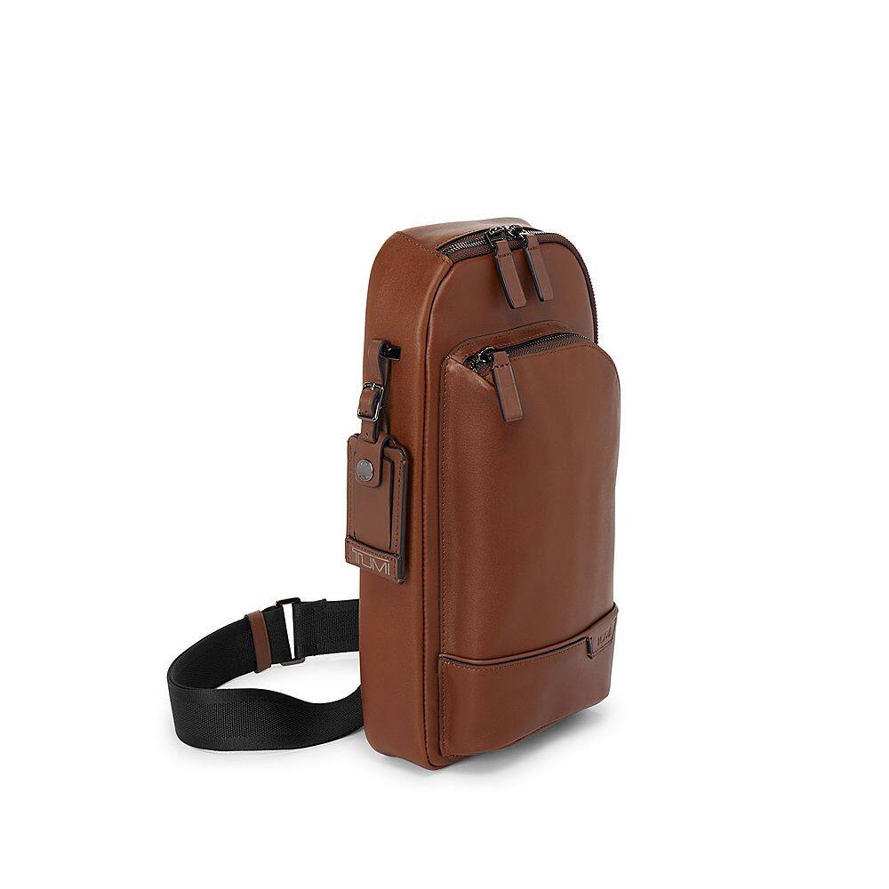 Angle. TUMI - Harrison Gregory Sling - Coganc.