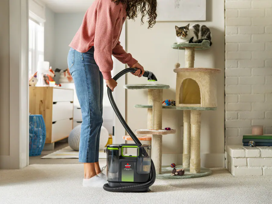 Bissell Little Green Max Pet Handheld Deep Cleaner Black with Cha Cha Lime Accents 3857 - Best Buy