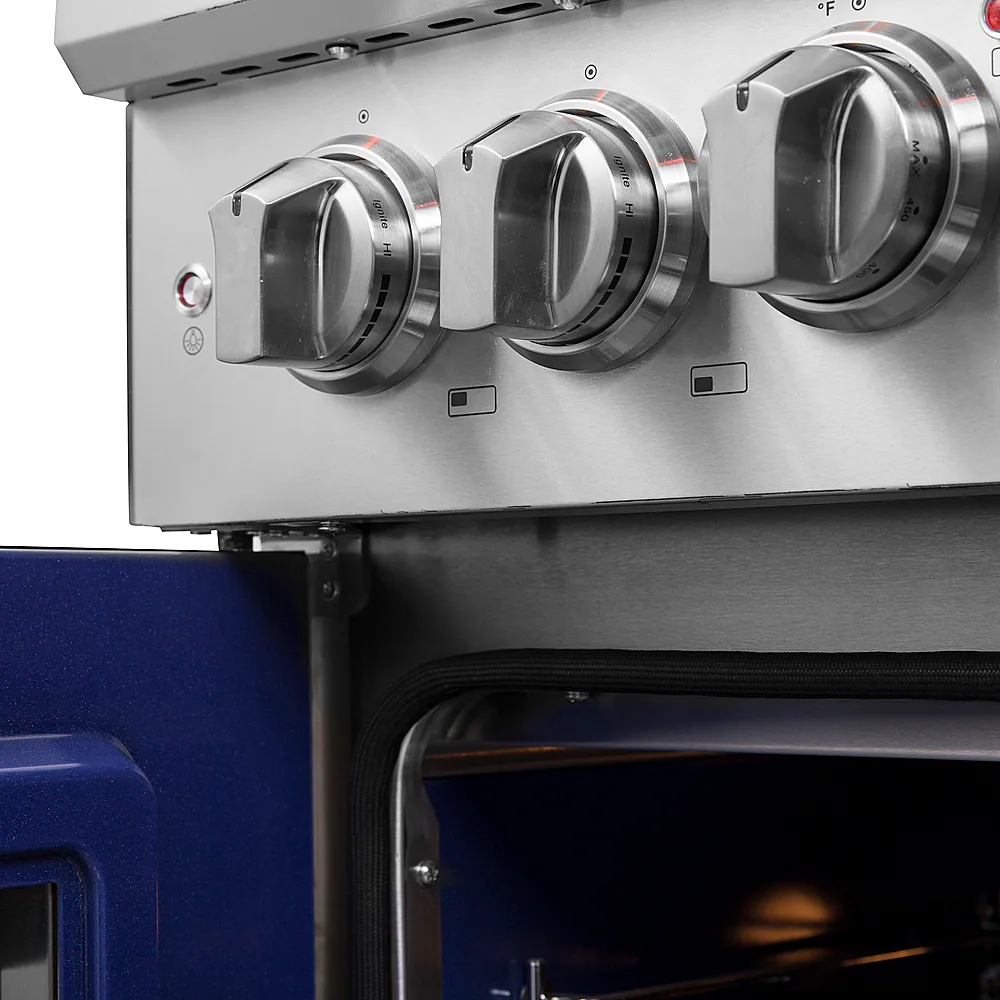 The text on the image reads "FO F o olI0D I vanito H  M MAX 450". However, it is not clear what the actual product or brand is. The image features an oven with a blue door and a silver handle, and it has a digital display with various settings. The oven has a silver and blue color scheme, and it is likely a modern and high-quality appliance.