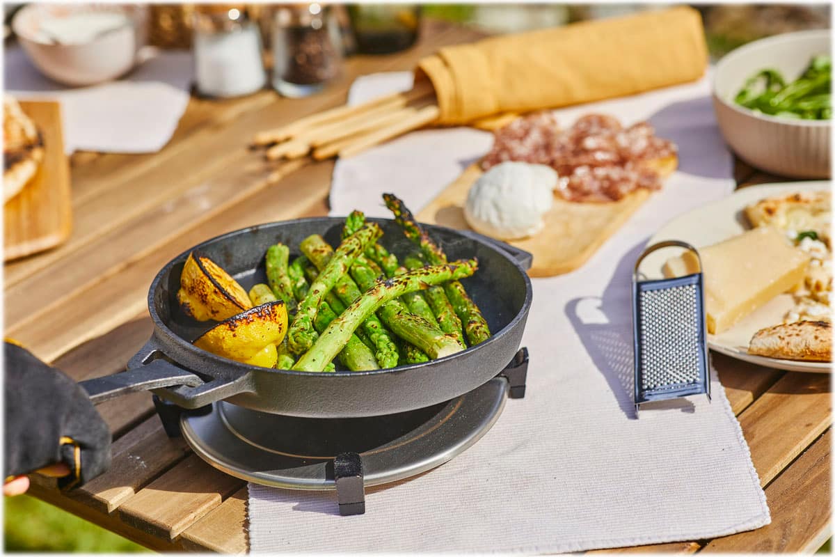 Alt View 17. Ooni - Cast Iron Skillet - Black.