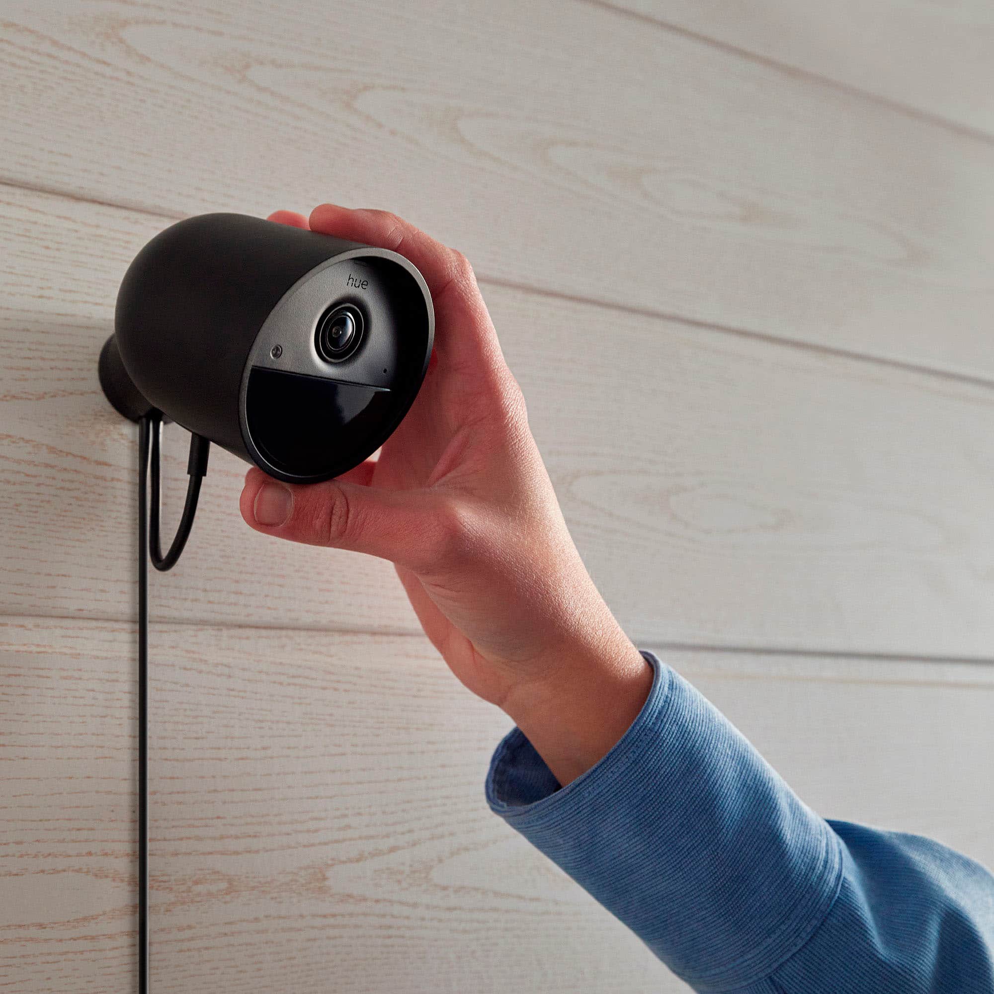 Alt View 11. Philips - Philips Hue Wired Security Camera WCA E26 set NM - White.