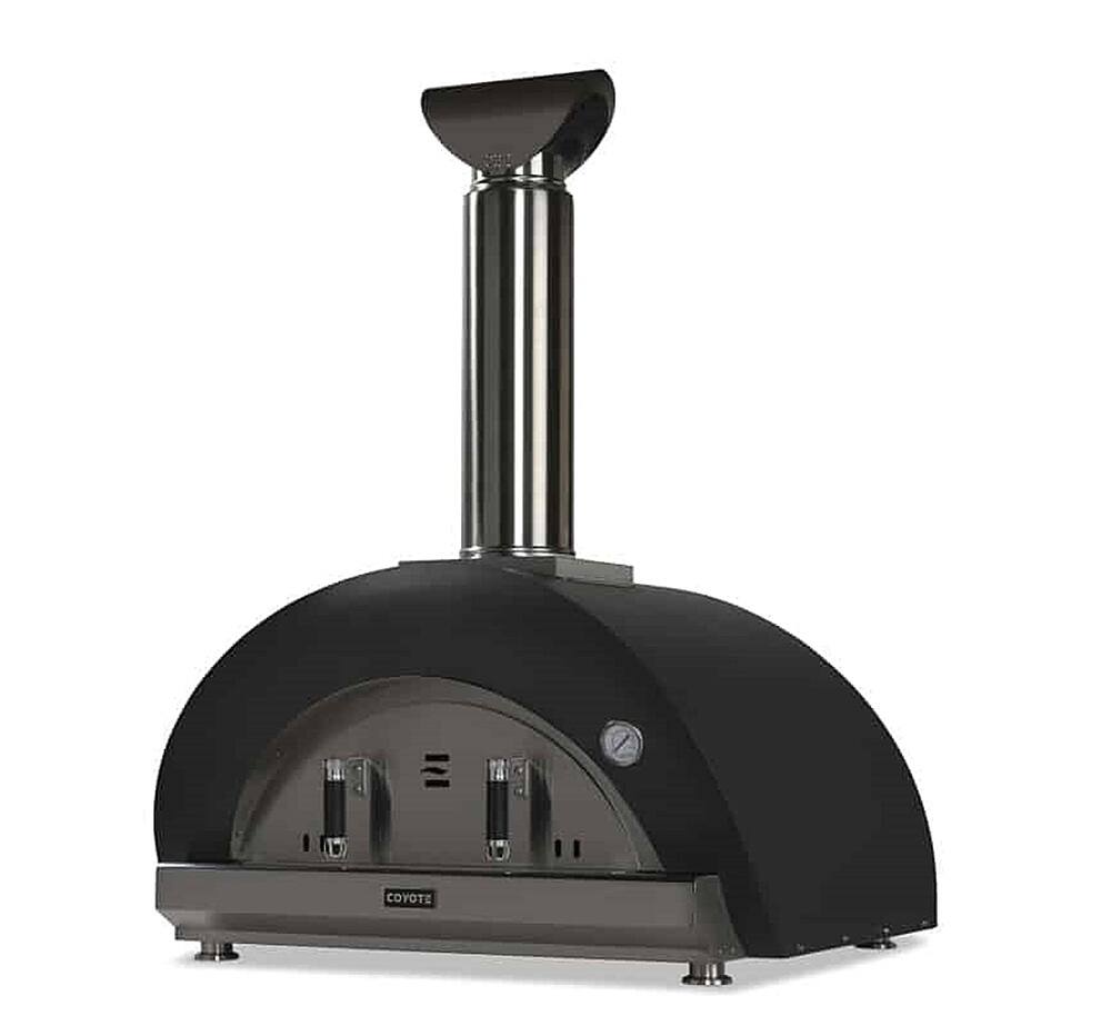 Angle. Coyote Outdoor Living - The DUOMO 40" wood-fired outdoor pizza oven - Matte Black.