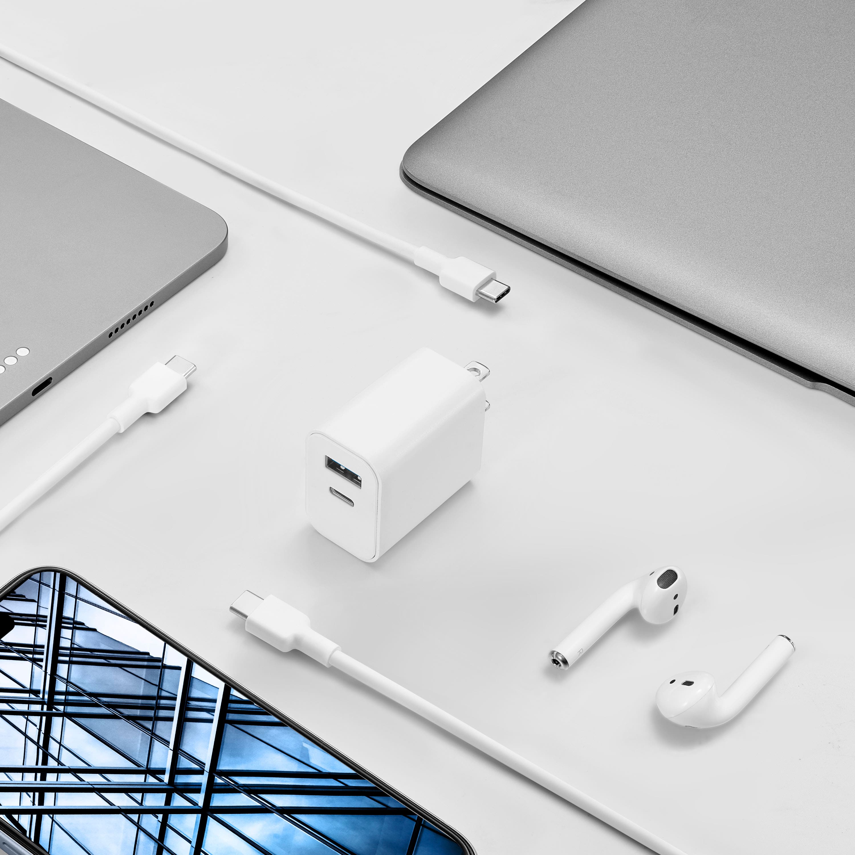 Alt View 13. Best Buy essentials™ - 20W Dual-Port Wall Charging Kit for USB-C Smartphones, Tablets and More (2 Pack) - White.