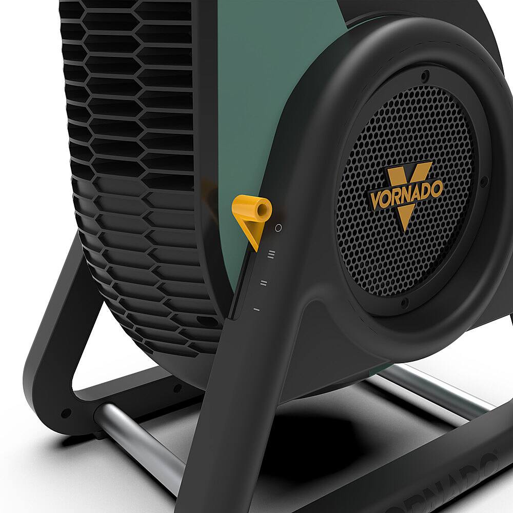 Alt View 13. Vornado - Rtr Blower Fan - Green.