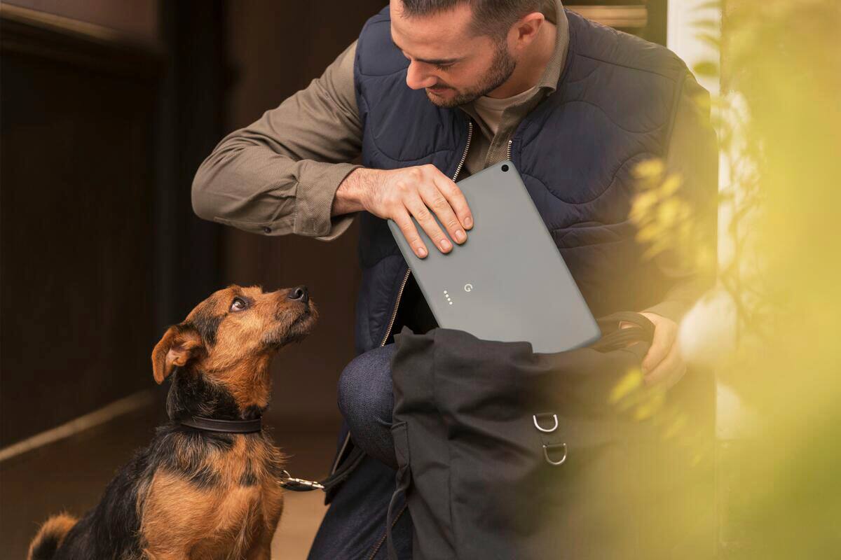 Alt View 18. Google - Pixel Tablet - 11" Android Tablet - 128GB - WiFi - Hazel.