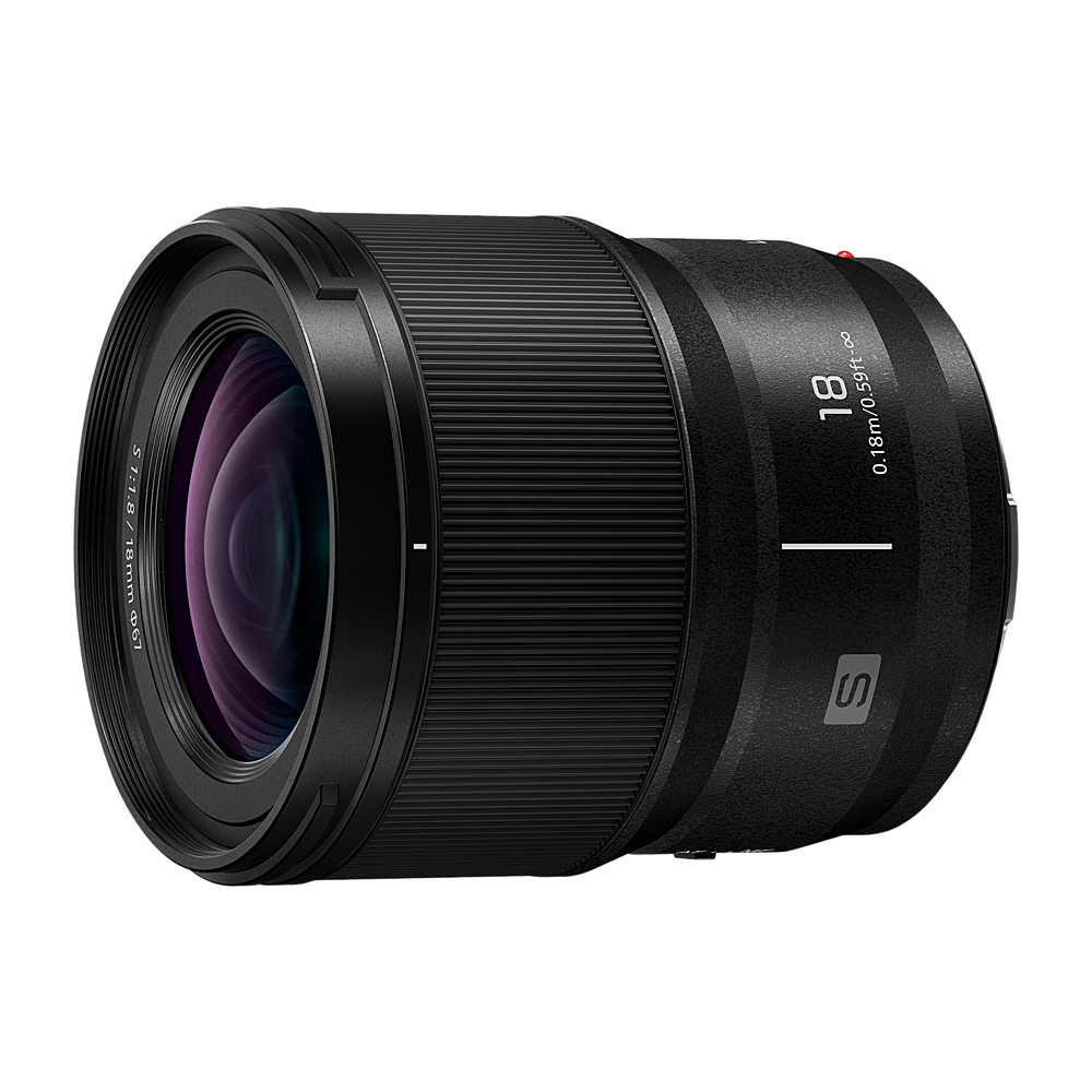 Angle View: Panasonic - LUMIX S 18mm F1.8 Interchangeable Lens L-Mount Compatible for LUMIX S Series Cameras - Black