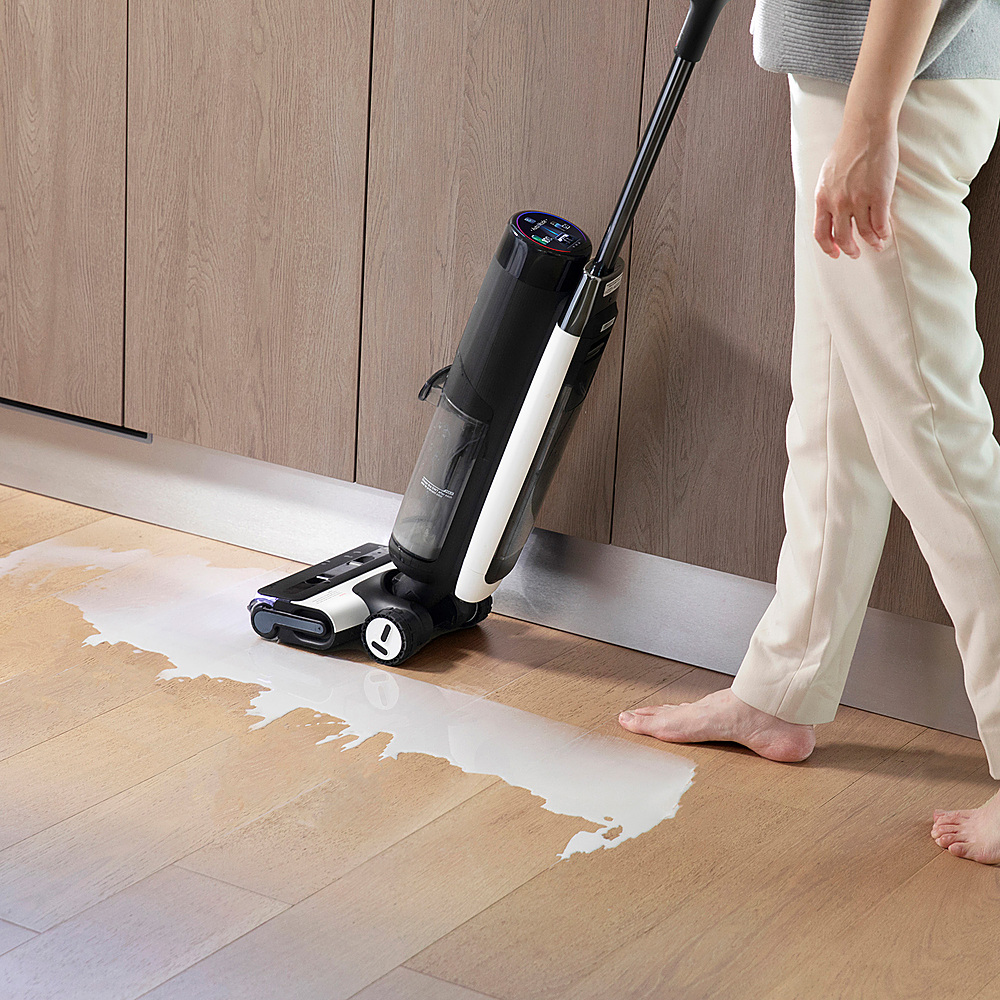 Tineco Floor One S7 Pro 4 in 1: Mop, Vacuum, Sanitize & Self Clean Smart  Floor Washer with iLoop Smart Sensor Black FW200300US - Best Buy