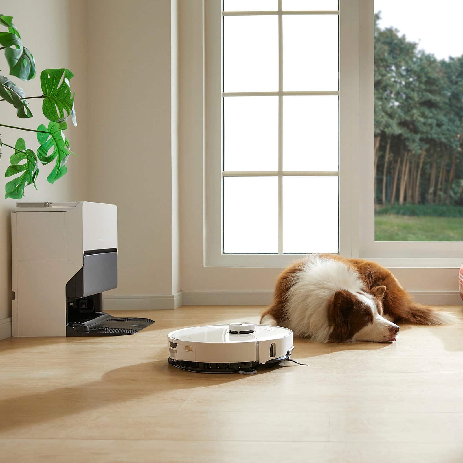 Alt View 27. Roborock - S8 MaxV Ultra Robot Vacuum and Mop with FlexiArm Design Side Brush, 10,000 Pa Suction and 8-in-1 RockDock Ultra - White.