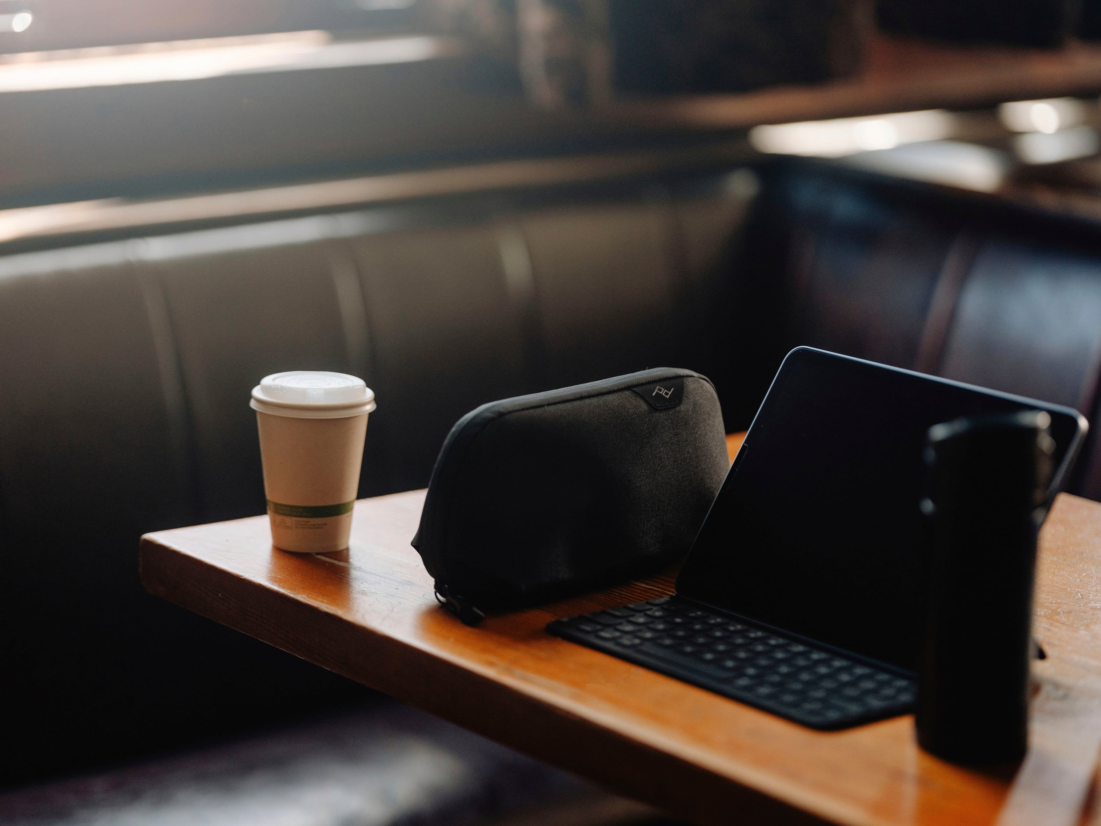 Alt View 27. Peak Design - Tech Pouch Small - Black.