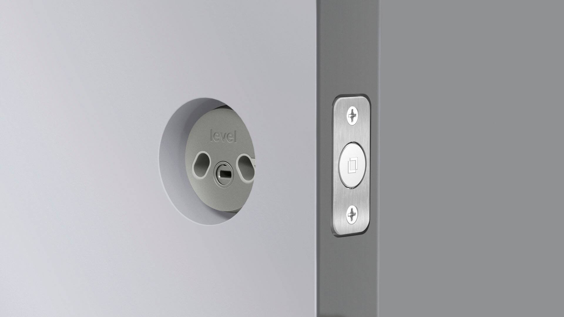 Left. Level - Bolt Connect WiFi Retrofit Smart Lock with App/Keypad/VoiceAssistant Access - Silver.