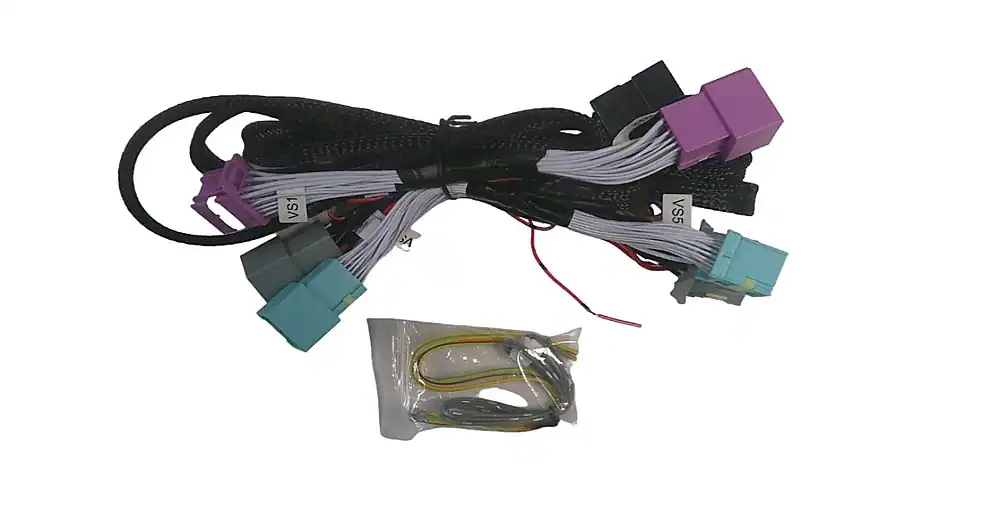 iDatalink - Factory fit installation ‘T’-harness for select GM ‘Push-to-start’ 2020 and up - Black