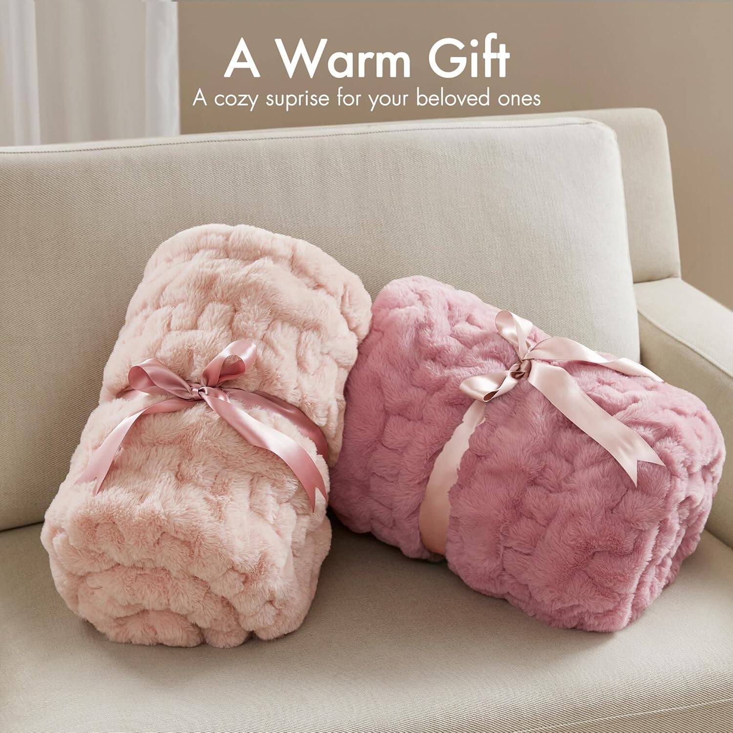 A Warm Gift  
A cozy surprise for your beloved ones