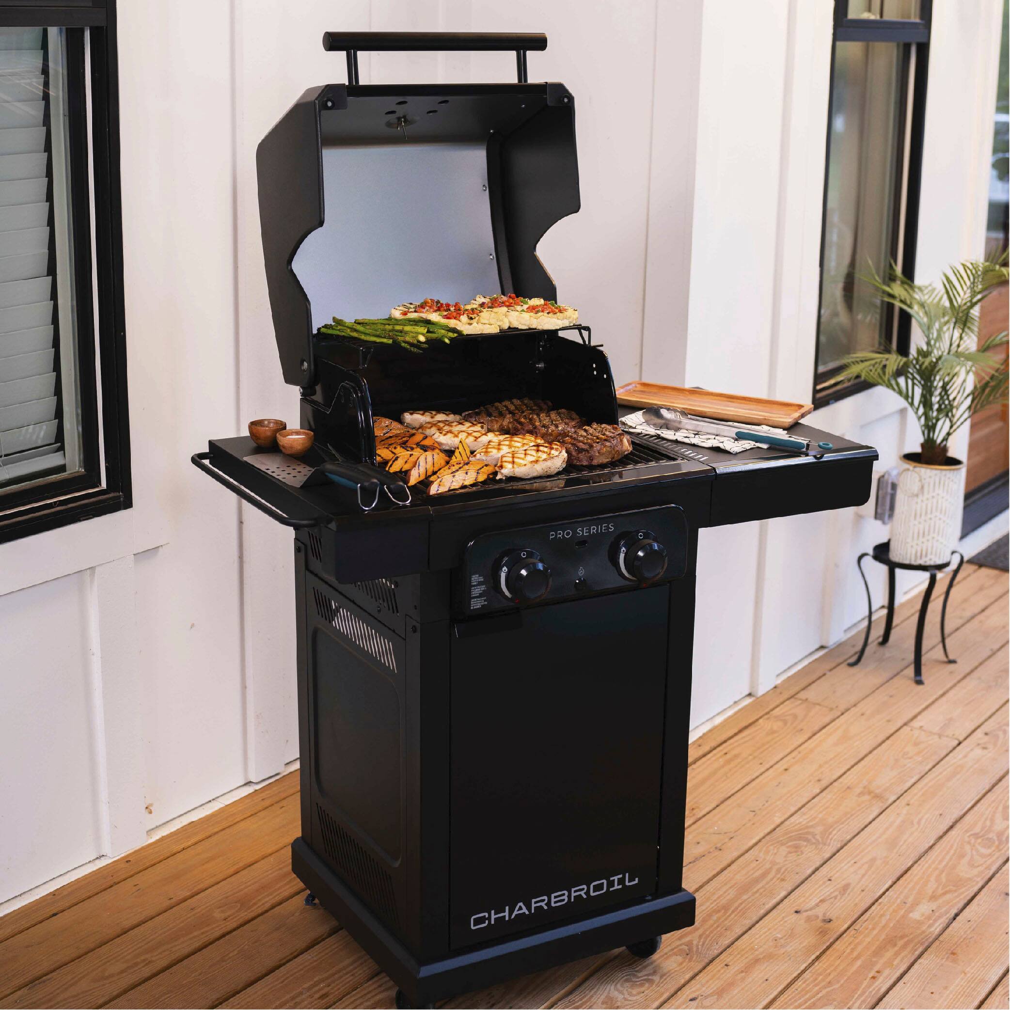Alt View 21. Charbroil - Pro Series with Amplifire Infrared Technology 2-Burner Propane Gas Grill Cabinet, 463676724 - Black.