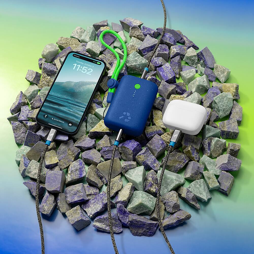 Alt View 15. Nimble - CHAMP 10,000mAh 22.5W PD Dual USB-C Portable Charger - Blue.