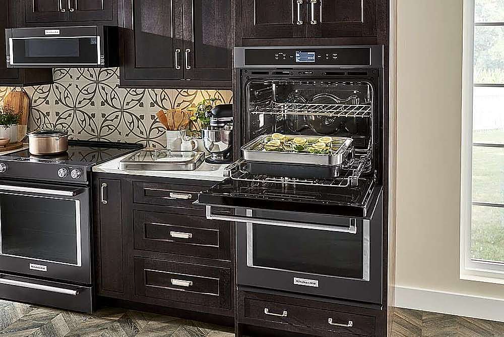 Alt View 13. KitchenAid - 6.4 Cu. Ft. Self-Cleaning Slide-In Electric Convection Range - Black Stainless Steel with Printshield Finish.