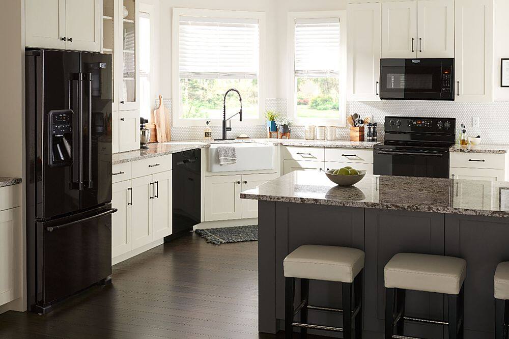 Alt View 16. Maytag - 5.0 Cu. Ft. Self-Cleaning Freestanding Gas Range - Black.