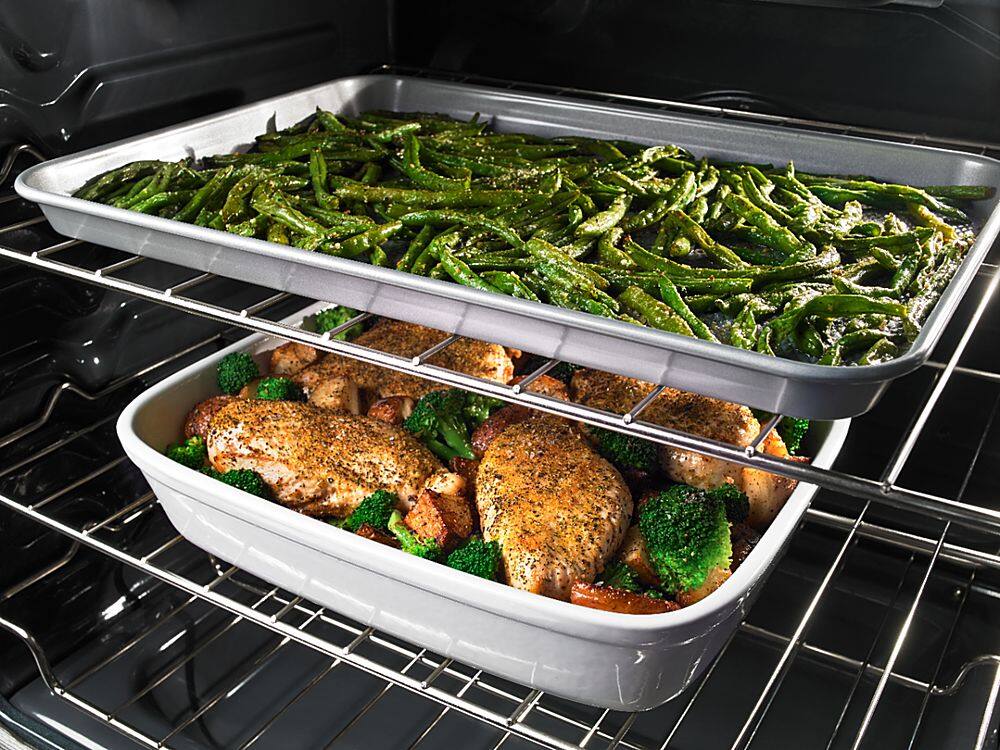 Alt View 16. Whirlpool - 5.8 Cu. Ft. Slide-In Gas Convection Range with Self-Cleaning with Air Fry with Connection - Fingerprint Resistant Stainless Steel.