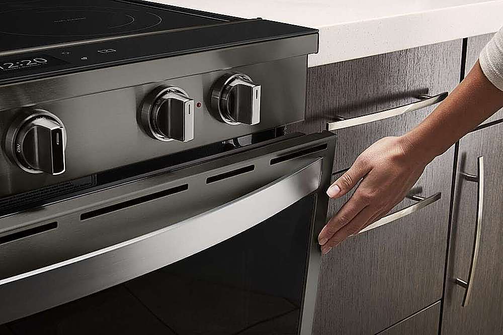 Alt View 18. Whirlpool - 6.4 Cu. Ft. Slide-In Electric Convection Range with Self-Cleaning with Air Fry with Connection - Fingerprint Resistant Black Stainless Steel.