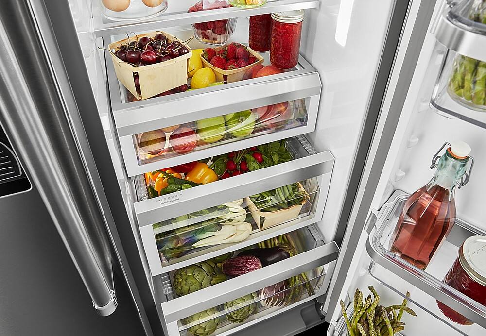 The text on the image reads "RRWG aon Muotn." However, it is not clear what this text represents or its intended meaning.