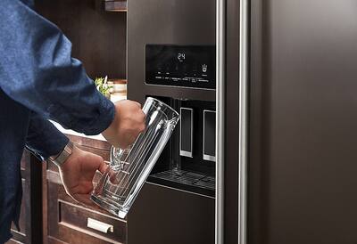 カナブンページ Danby 10.1 cu. ft. Top Mount Apartment Size Fridge in Black