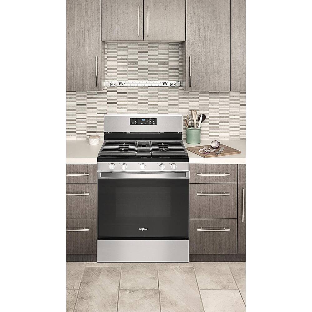 Alt View 17. Whirlpool - 5.0 Cu. Ft. Freestanding Gas Range with Self-Cleaning and SpeedHeat Burner - Fingerprint Resistant Stainless Steel.