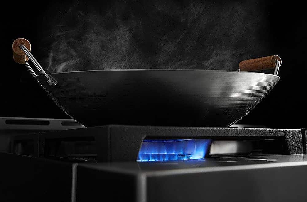 Alt View 25. KitchenAid - Commercial-Style 5.1 Cu. Ft. Slide-In Gas True Convection Range with Self-Cleaning - Passion Red.