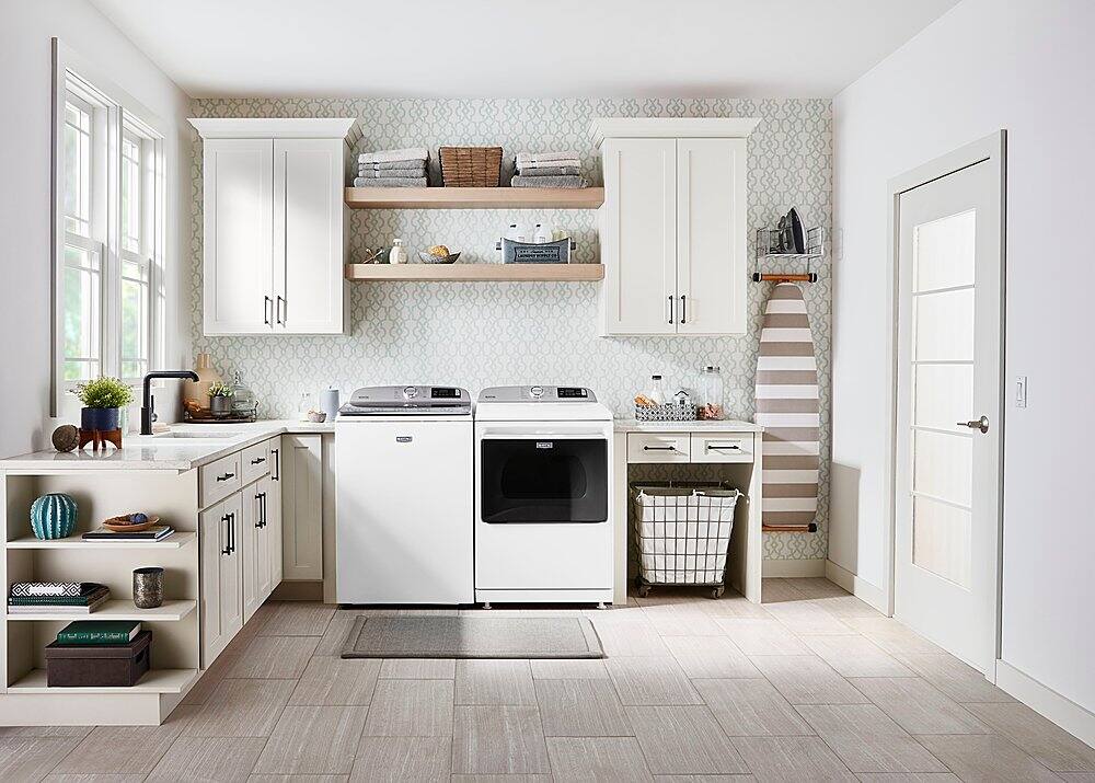 Alt View 24. Maytag - 7.4 Cu. Ft. Smart Gas Dryer with Steam and Extra Power Button - White.