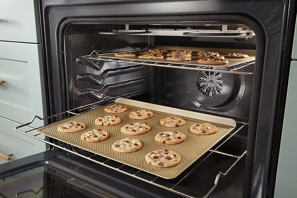 Alt View 18. Whirlpool - 5.0 Cu. Ft. Gas Burner Range with Air Fry for Frozen Foods - Black stainless steel.