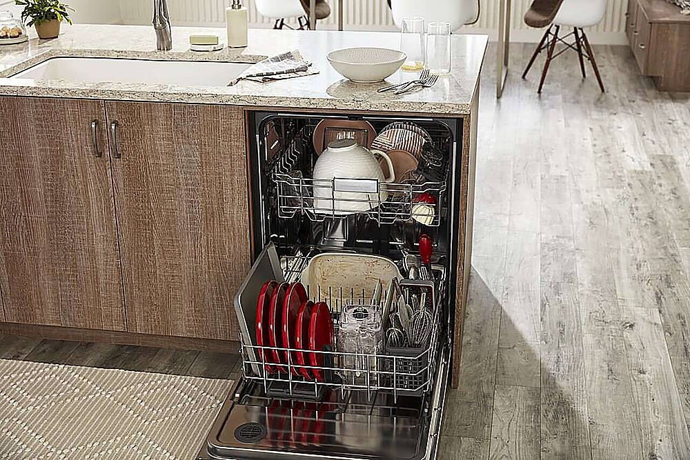 Alt View 31. KitchenAid - 24" Front Control Built-In Dishwasher with Stainless Steel Tub, ProWash, 47 dBA - Black.