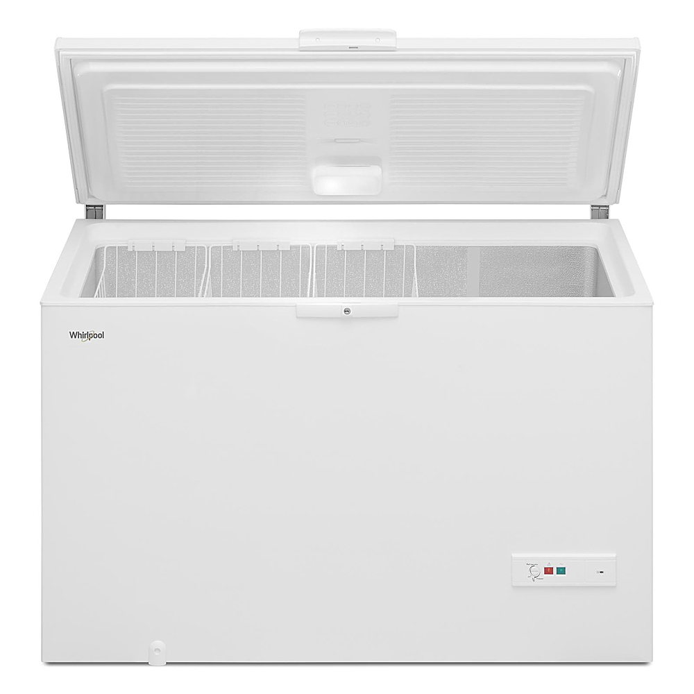 Angle View: Amana - 9 Cu. Ft. Chest Freezer with Basket - White