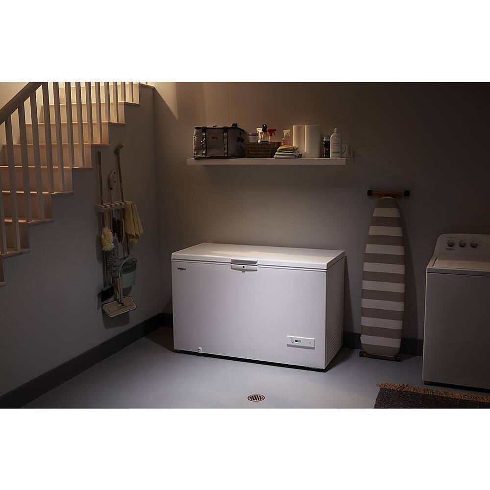 Alt View 21. Whirlpool - 16 Cu. Ft. Chest Freezer with Basket - White.