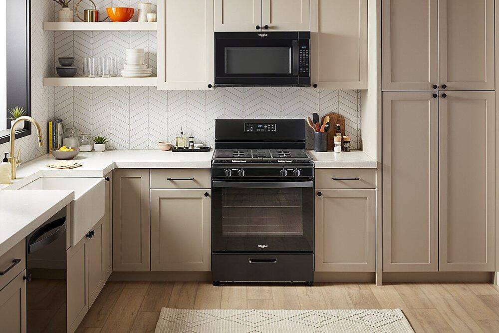 Alt View 24. Whirlpool - 5.1 Cu. Ft. Freestanding Gas Range with Broiler Drawer - Black.