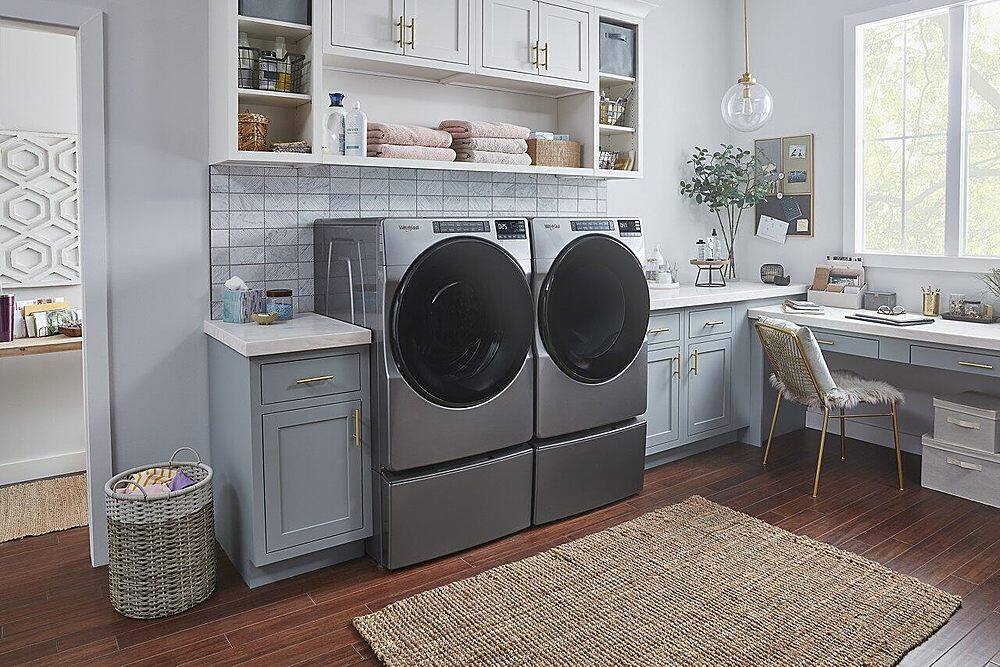 Alt View 14. Whirlpool - 7.4 Cu. Ft. Stackable Gas Dryer with Wrinkle Shield Plus Option - Chrome Shadow.