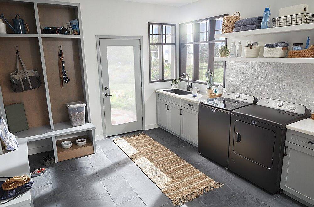 Alt View 20. Maytag - 7.0 Cu. Ft. Gas Dryer with Steam and Pet Pro System - Volcano Black.