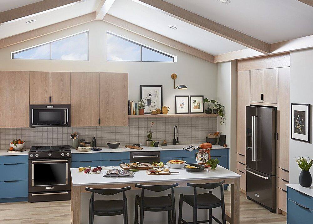 Alt View 13. KitchenAid - 27 Cu. Ft. French Door Refrigerator with External Water and Ice Dispenser - Black Stainless Steel.