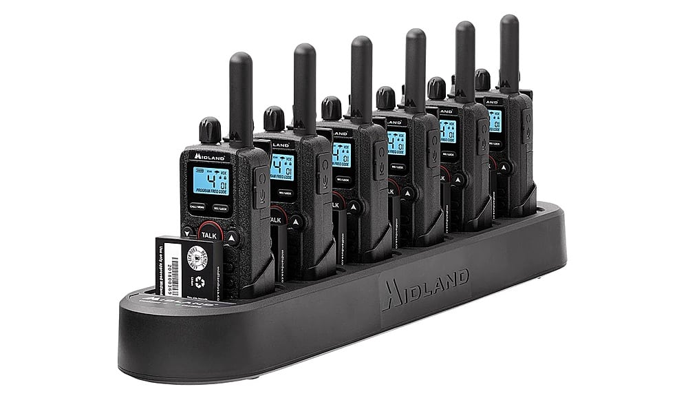 Midland - BIZTALK BR180X6BGC 4-Channel Two Way Radio Bundle Pack - Black - Angle_Zoom