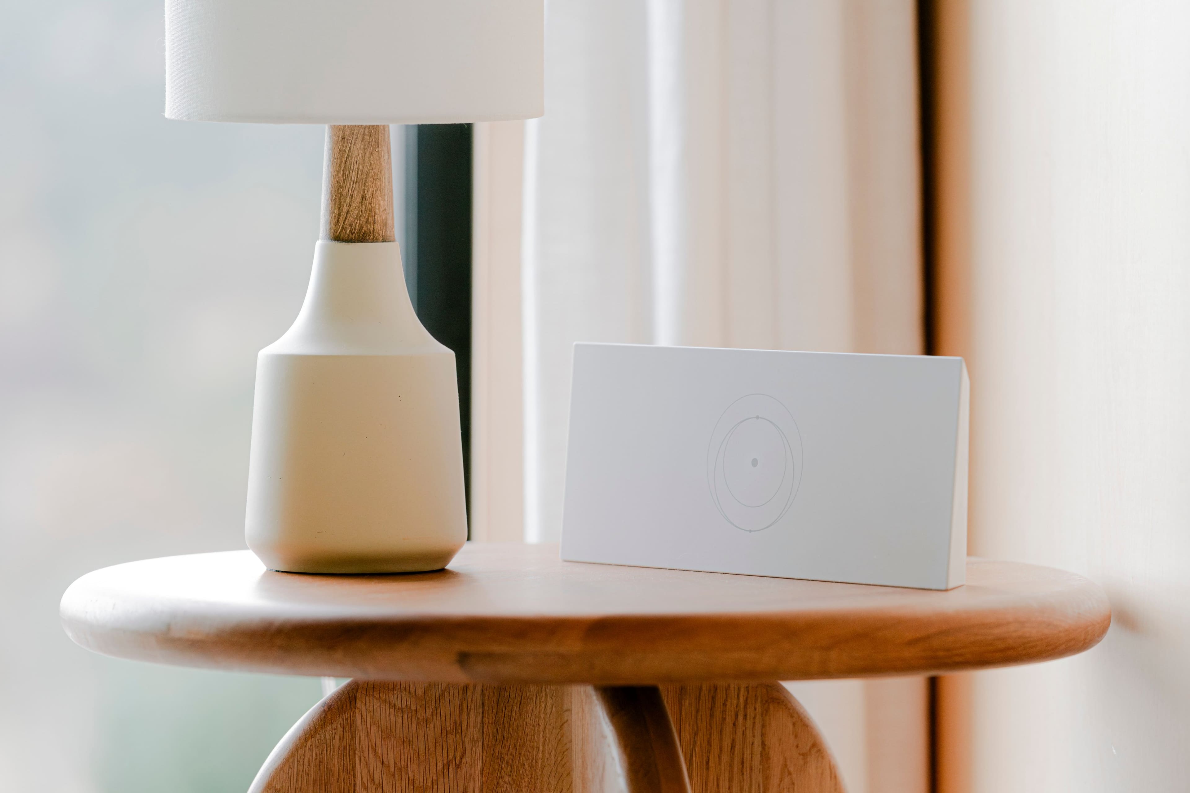 Left. STARLINK - Gen 3 High Performance Wi-Fi 6 Wireless Router - White.