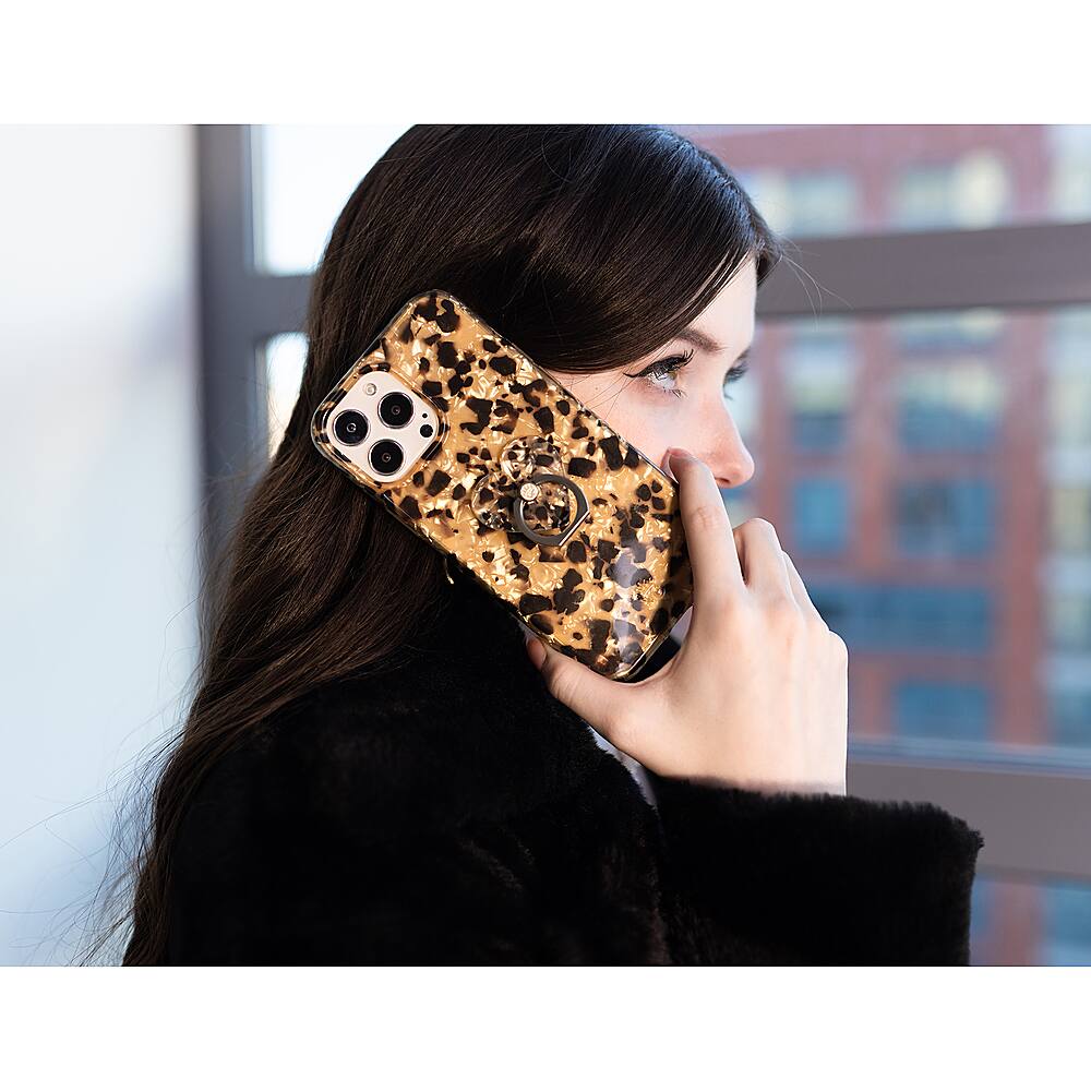 Alt View 14. Velvet Caviar - MagSafe iPhone 15 Pro Case - Blonde Tort.