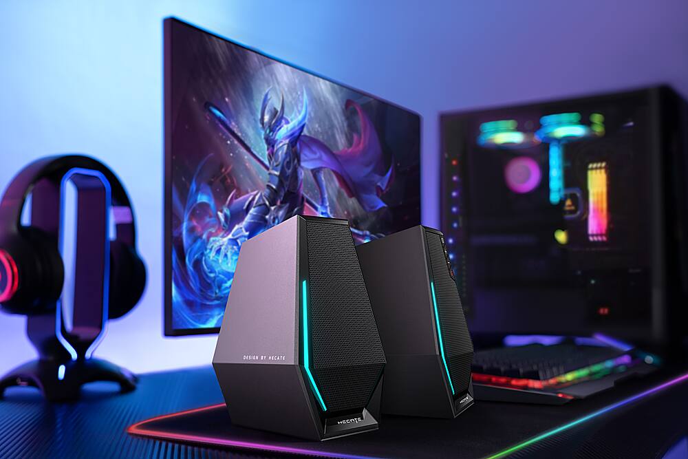 The text on the image reads: "Design by HeCate".