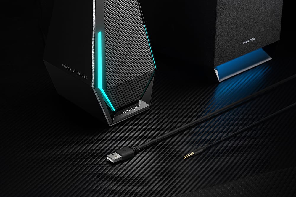 Hecate Design by Hecate Hecktors.