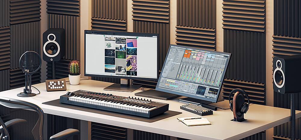 Alt View 27. Alogic - Clarity Max Touch 32" UHD 4K Monitor with USB-C Power Delivery, Webcam, Touch Screen, 4k Monitor, & 65W Power Delivery - Black.