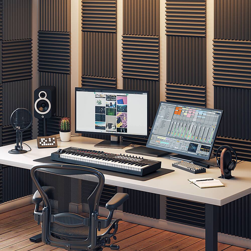 Alt View 22. Alogic - Clarity Max Pro 32" 60 Hz UHD 4K Monitor with USB-C,  65W Power Delivery and 8MP Smart Webcam - Silver, Black, Multicolor.