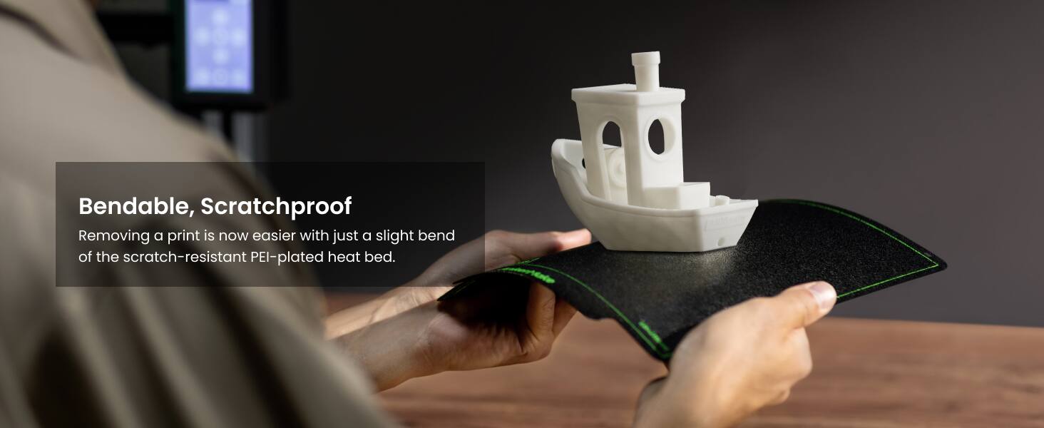 Bendable, Scratchproof: Removing a print is now easier with just a slight bend of the scratch-resistant PEI-plated heat bed.