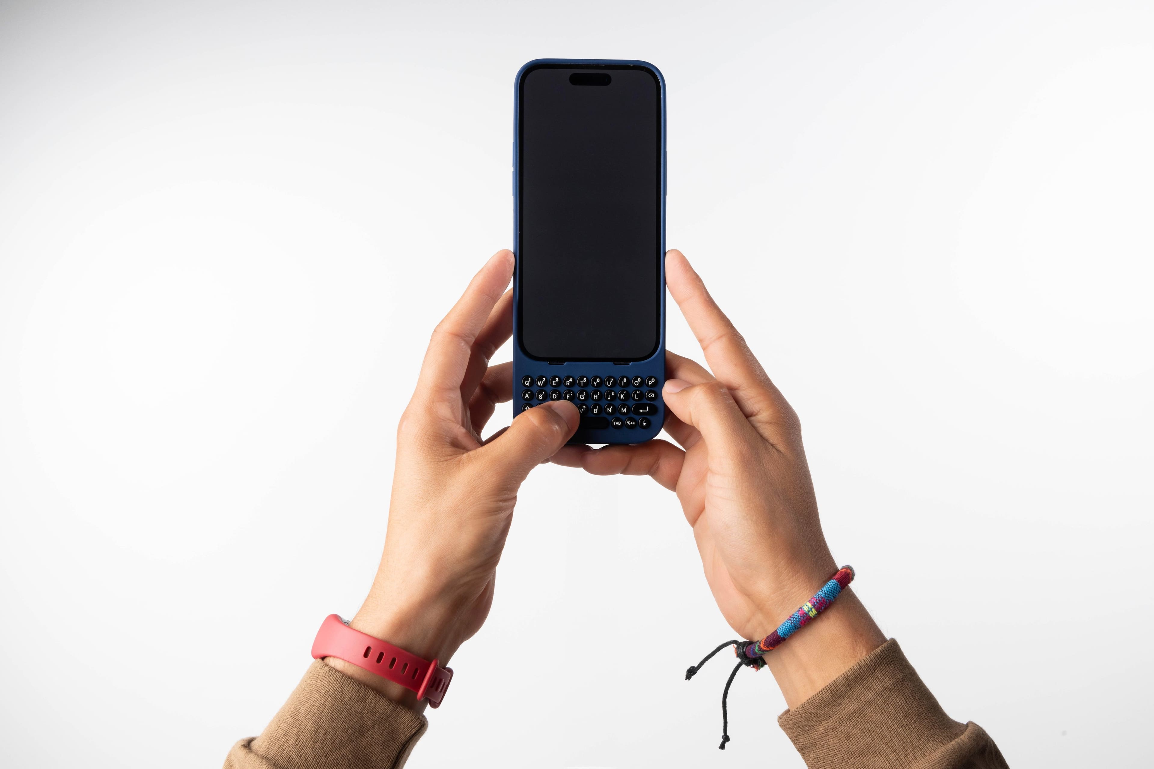 Alt View 2. Clicks - Keyboard for Apple iPhone 15 - Royal Ink.